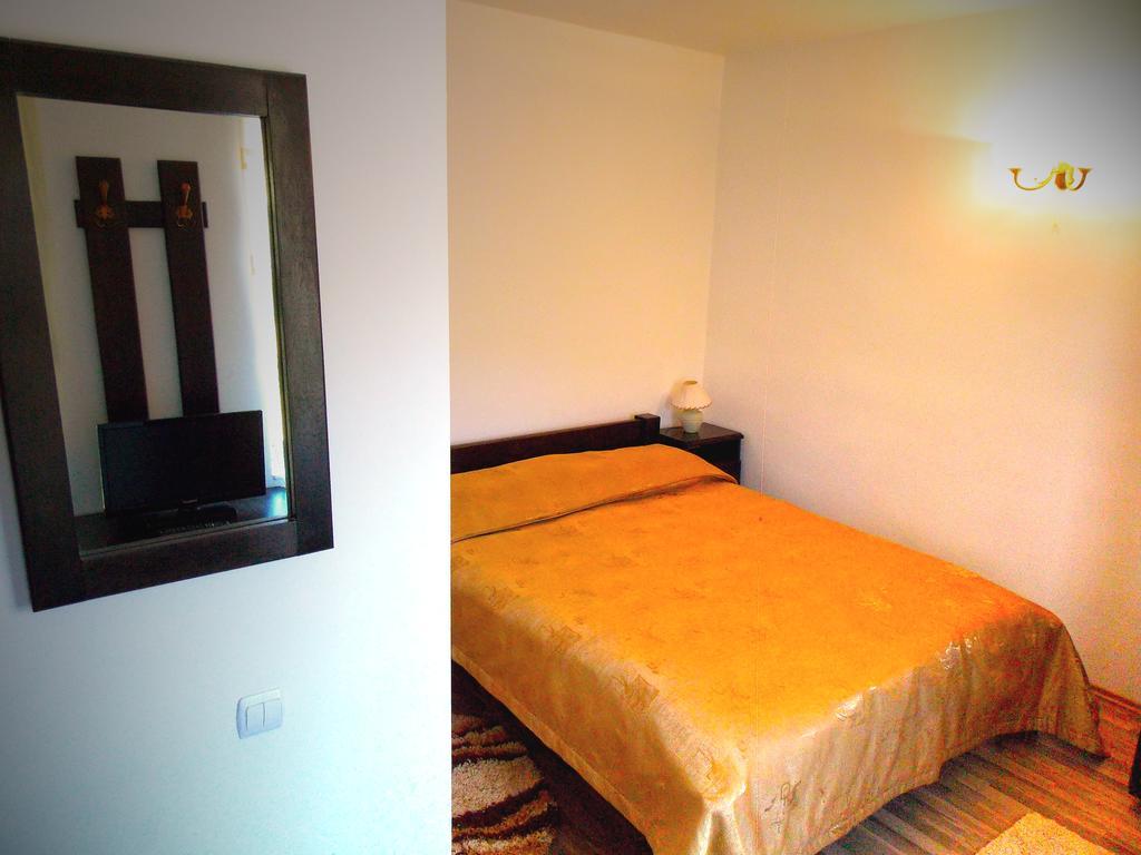 Casa Olteanu Pension โมเอเชอ เด จอส ห้อง รูปภาพ